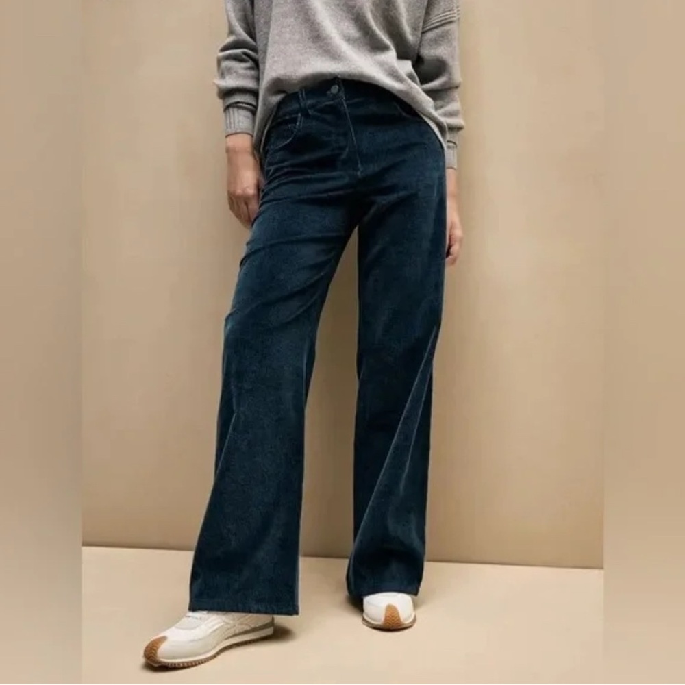 TWP Varick Pant In Corduroy in‎ Midnight Blue.